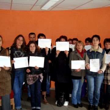 Remise des Certificats PSC1 aux adultes des formations AVS / AMP (04/2010)
